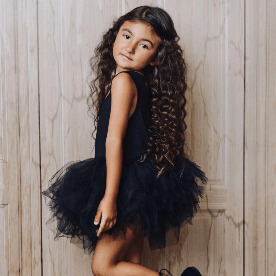 DOLLY Timeless kleit must - Image 3